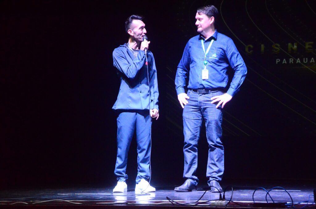 Dança Carajás Festival em apresentação cultural